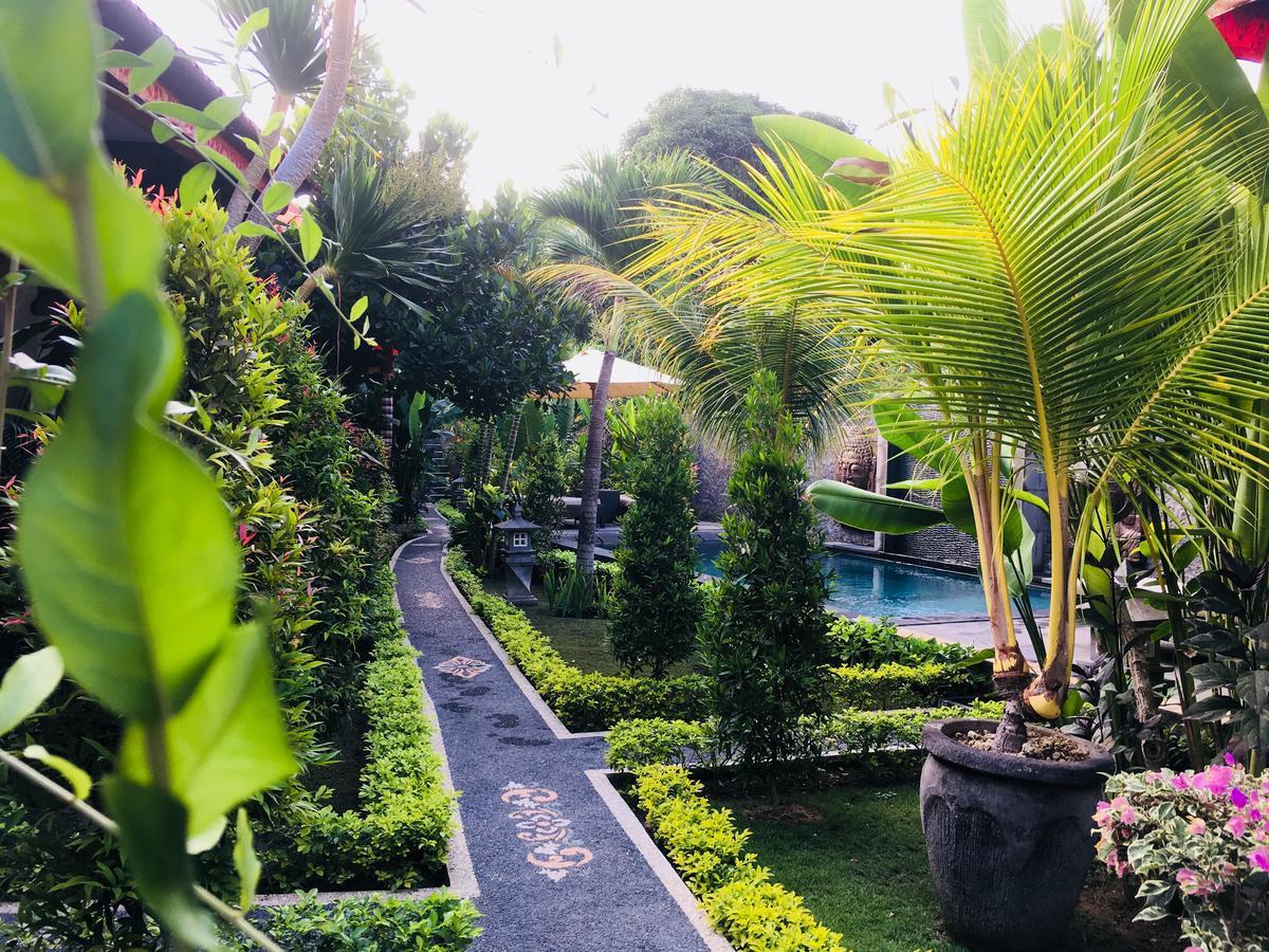 Isola D'Oro Lembongan Bed and Breakfast Nusa Lembongan Exteriör bild