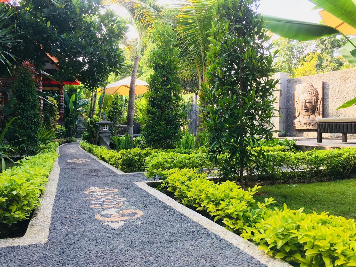 Isola D'Oro Lembongan Bed and Breakfast Nusa Lembongan Exteriör bild